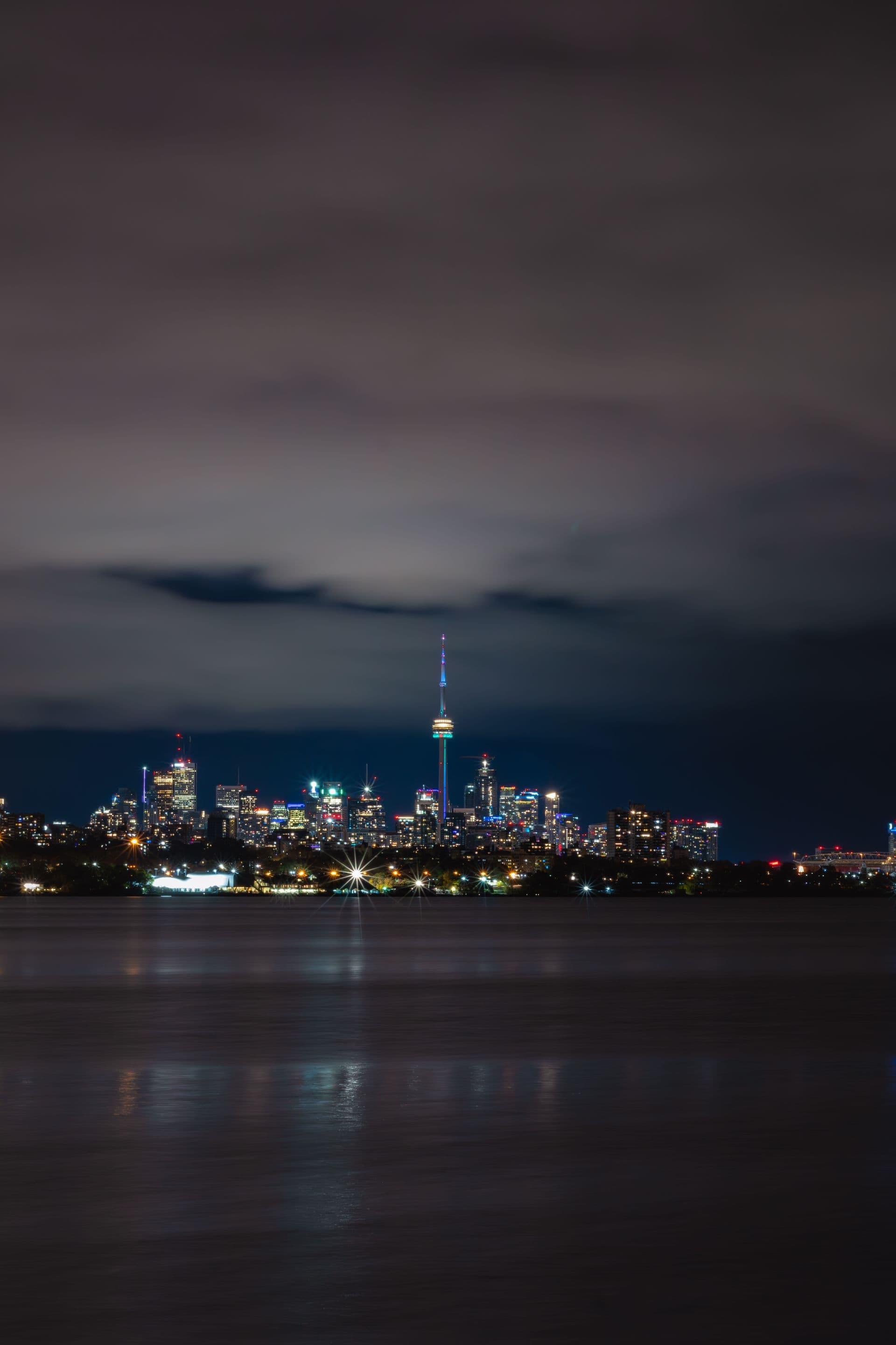 Toronto skyline at night